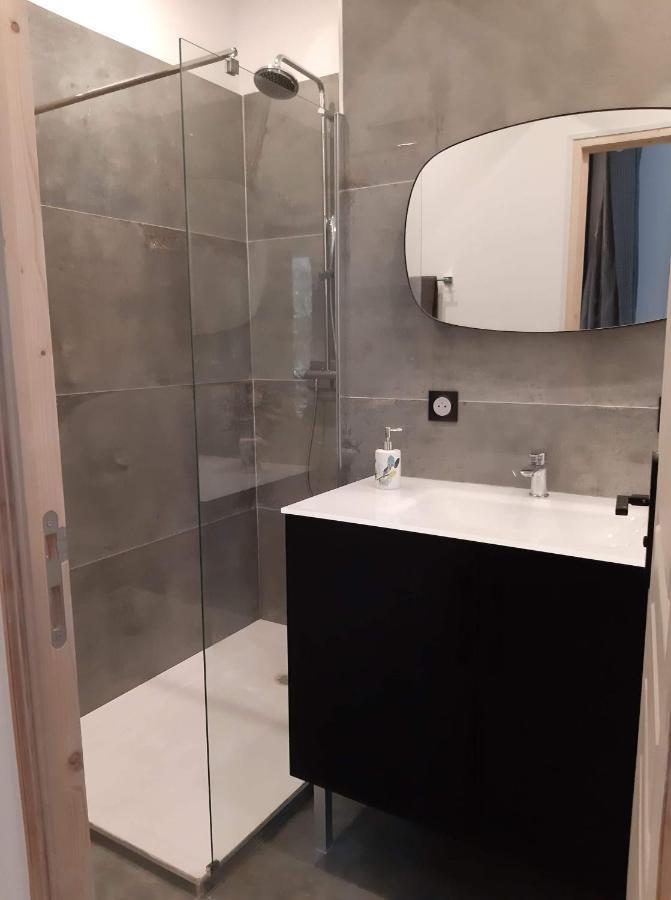 Home Sweet Home 2 Pieces 42 M2 Chambre, Salon, Cuisine, Grande Terrasse, Parking Proche Centre Ville Et Mer باستيا المظهر الخارجي الصورة