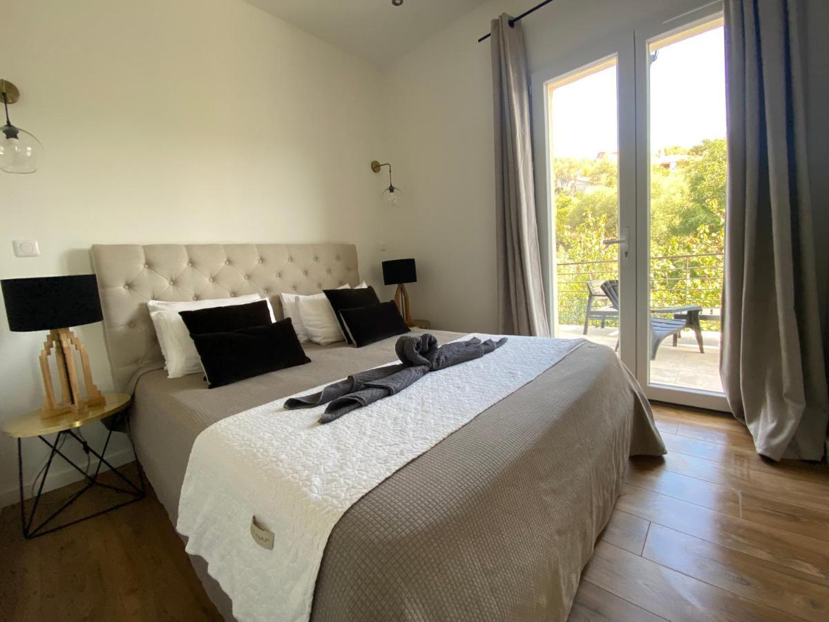 Home Sweet Home 2 Pieces 42 M2 Chambre, Salon, Cuisine, Grande Terrasse, Parking Proche Centre Ville Et Mer باستيا المظهر الخارجي الصورة